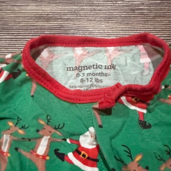 Magnetic Me 0-3 Months Footie Pajamas Christmas Print - Picture 4 of 4